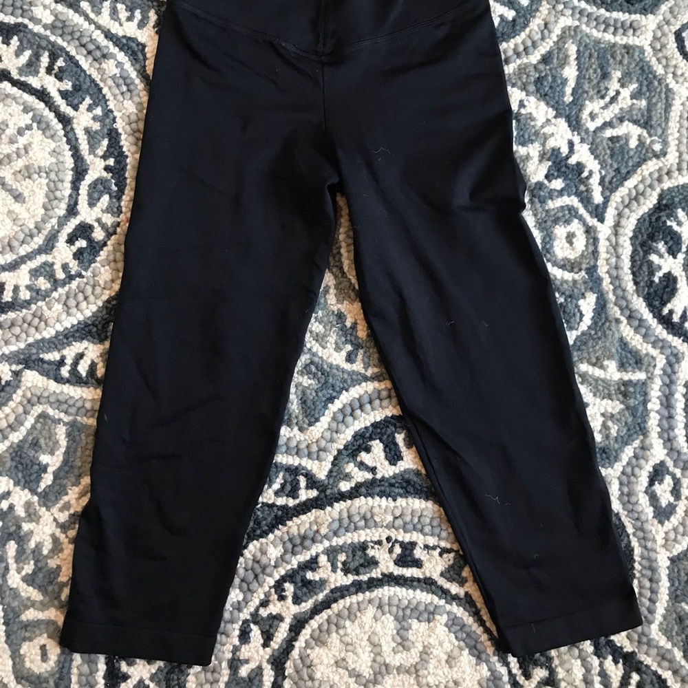 Capri workout pants